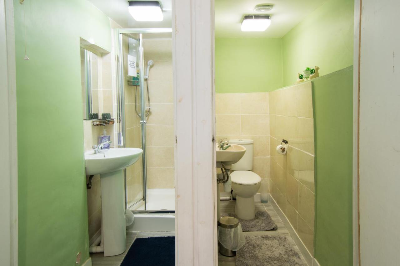 אדינבורו 7 Bedroom Townhouse מראה חיצוני תמונה