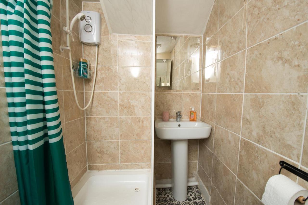 אדינבורו 7 Bedroom Townhouse מראה חיצוני תמונה